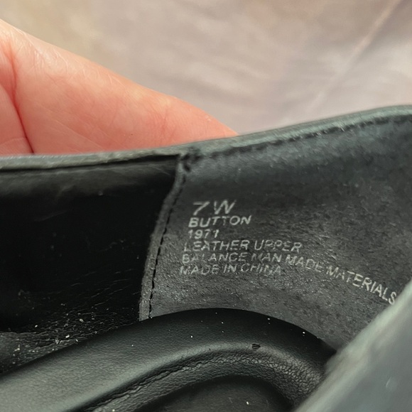 Cloudwalkers Black Loafers for Women - Picture 8 of 10